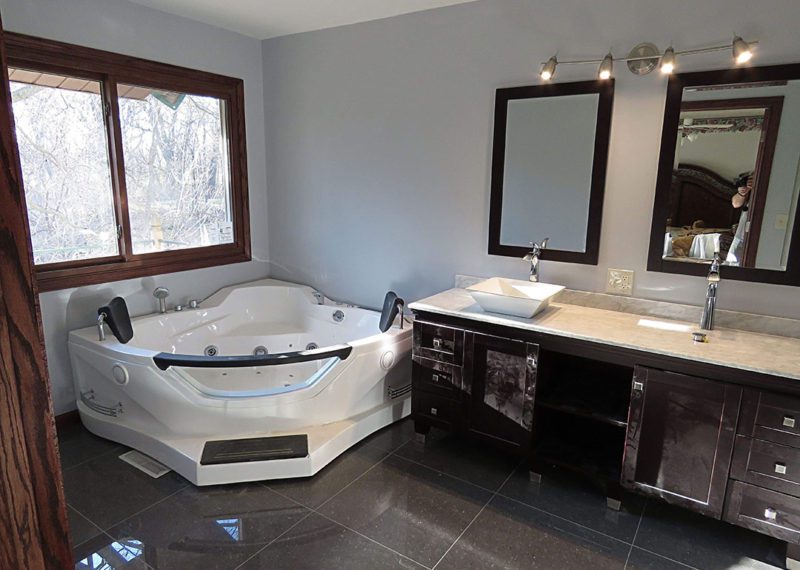 Vanity With Double Sink and Jacuzzi Tub